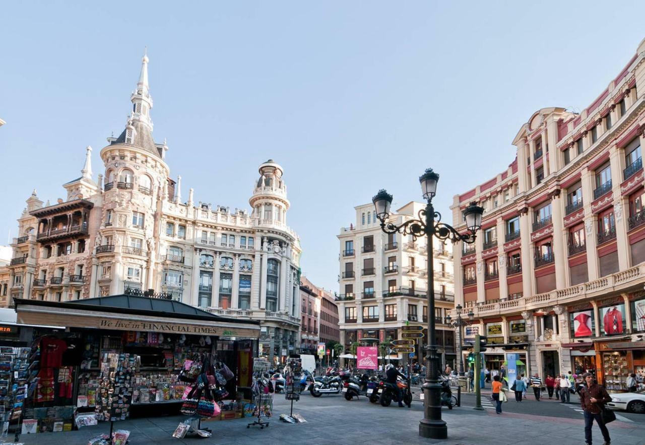 Atico En El Centro De Madrid - Calle Jardines Apartment ภายนอก รูปภาพ